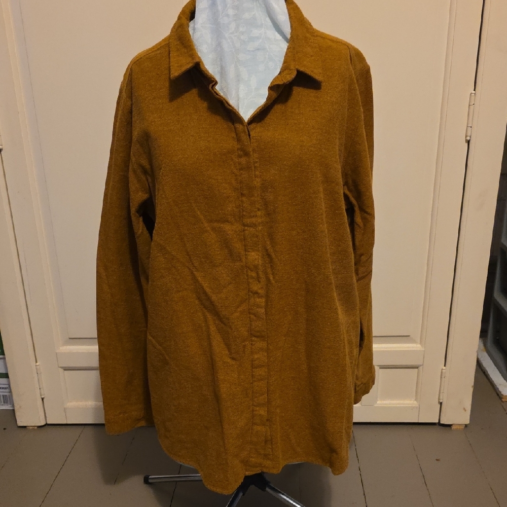 Joan Rivers Golden Button-Up Shirt
